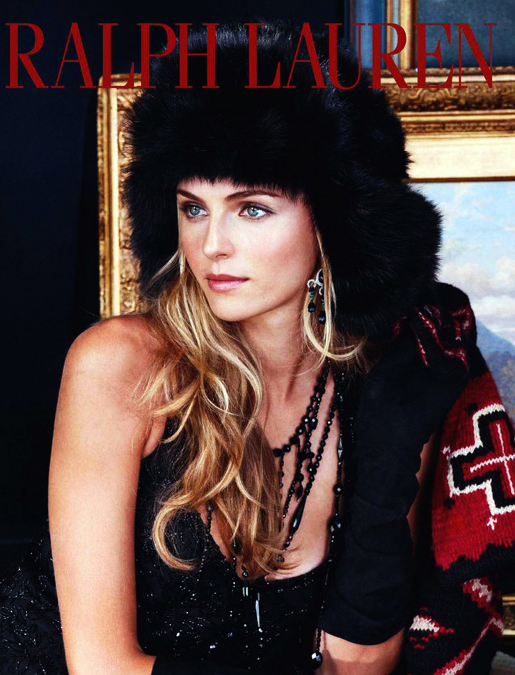 Valentina Zelyaeva Valentina Zelyaeva