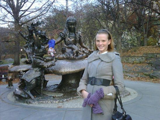 Anne Vyalitsyna Anne Vyalitsyna