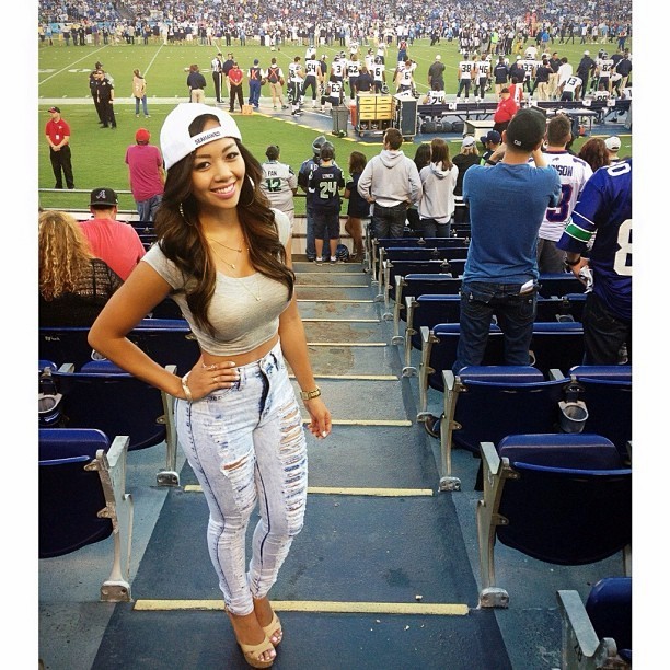 Liane Valenzuela Liane Valenzuela