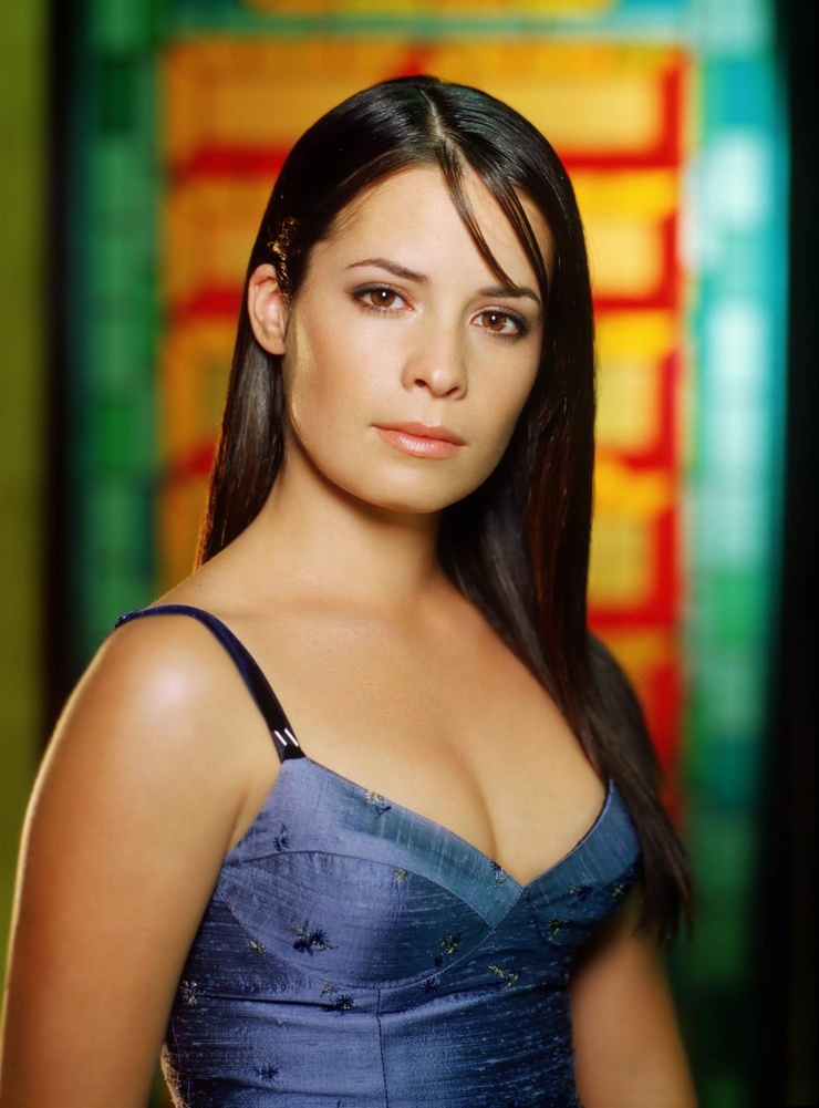 Holly Marie Combs Holly Marie Combs