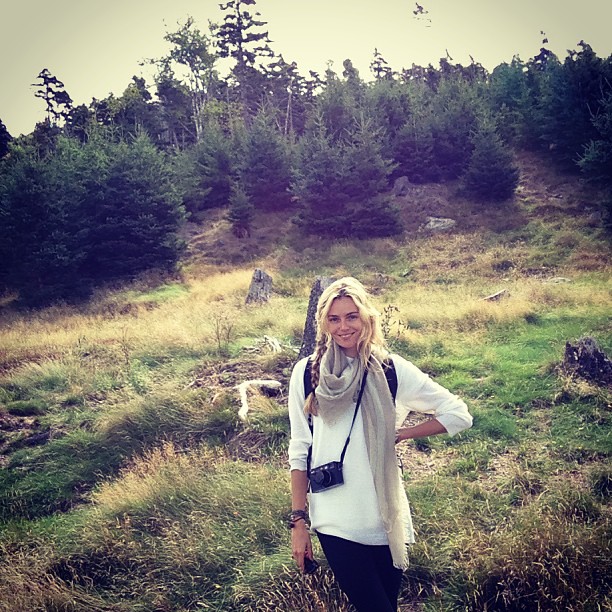 Valentina Zelyaeva Valentina Zelyaeva