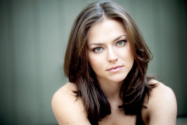 Trieste Kelly Dunn Trieste Kelly Dunn