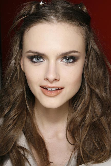 Zuzana Gregorova Zuzana Gregorova