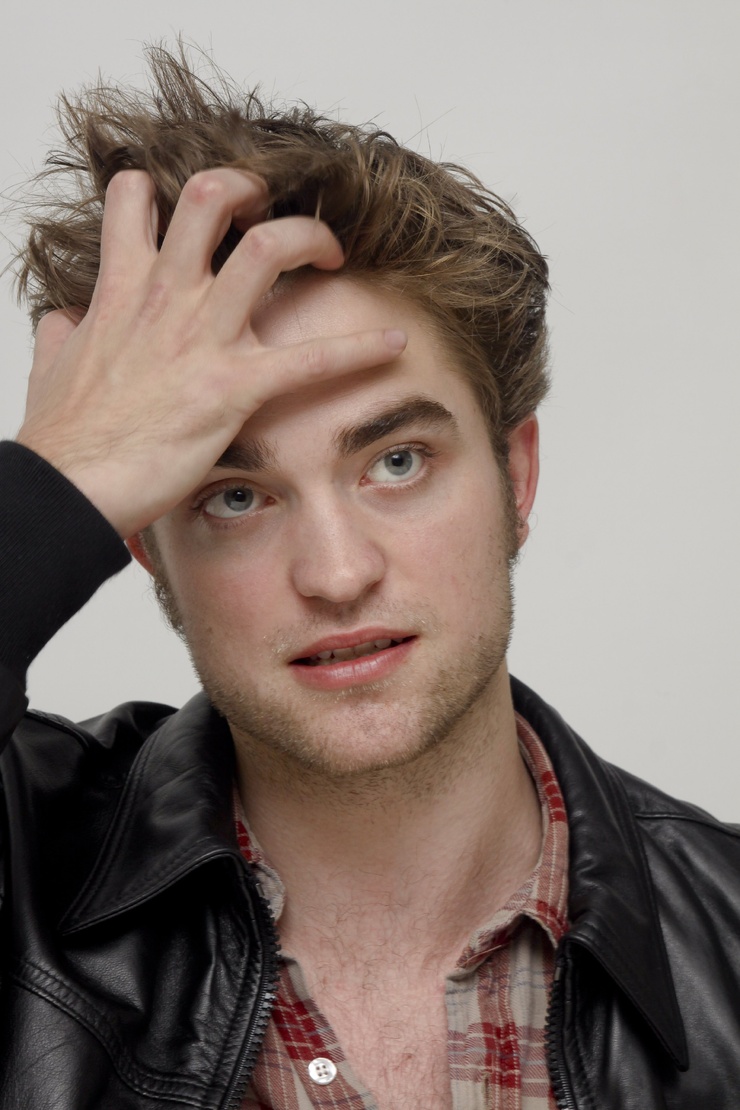 Robert Pattinson Robert Pattinson
