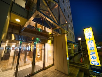 スーパーホテル宇部・興産通り