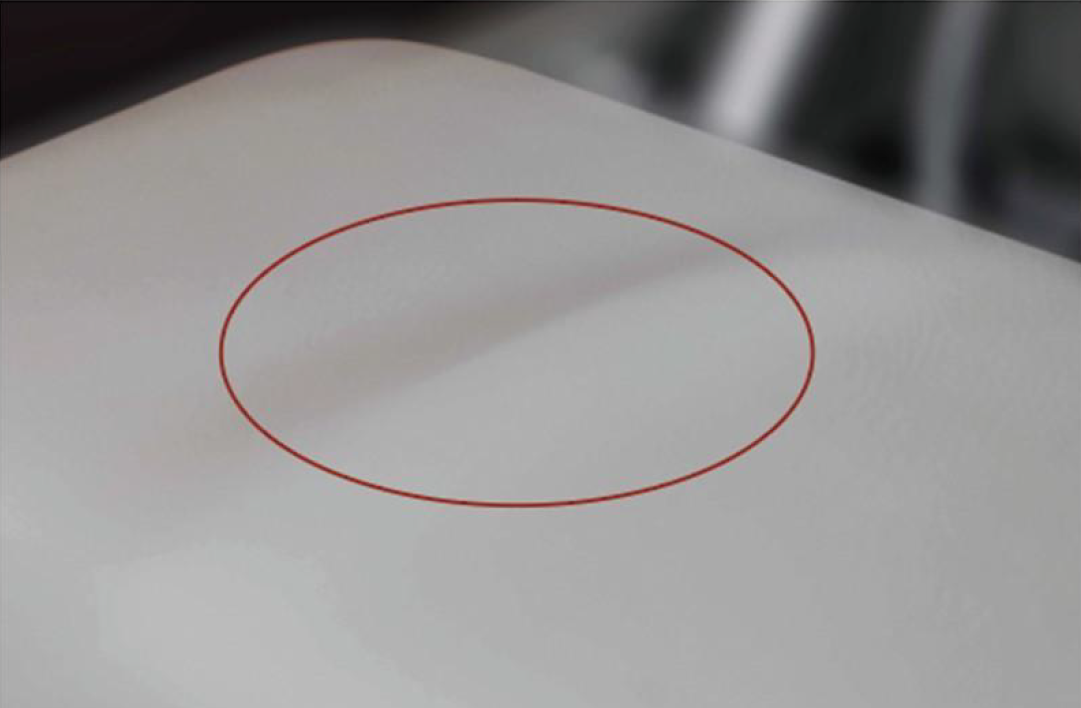 PVC革、PU革、それぞれの特徴を知って選ぶこと