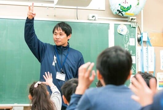子どもに関わるみなさん向け研修