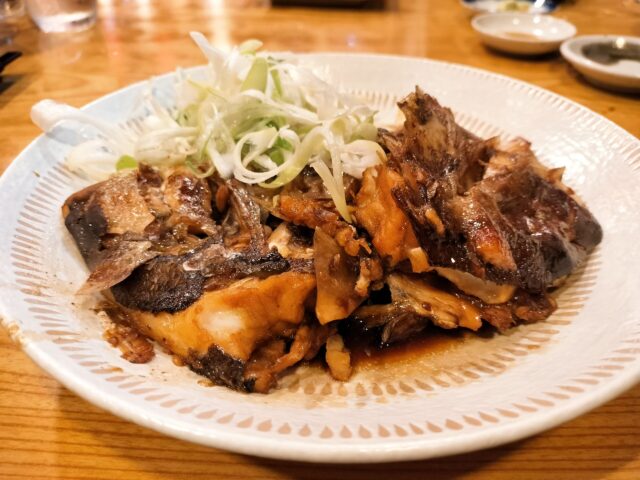 【ざうお小牧店】船の上で釣りができる居酒屋!釣りたて鯛&伊勢海老のお造りが絶品