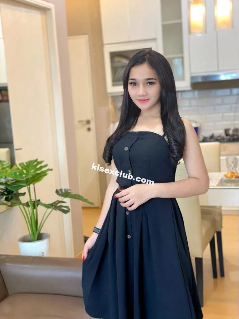 Erica KL Escort Girl indonesian girl