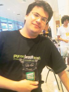 imag01032 Lameiro feliz com o prêmio