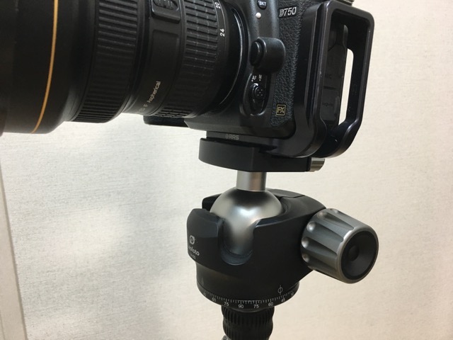 jiyuundai.JPG 自由雲台