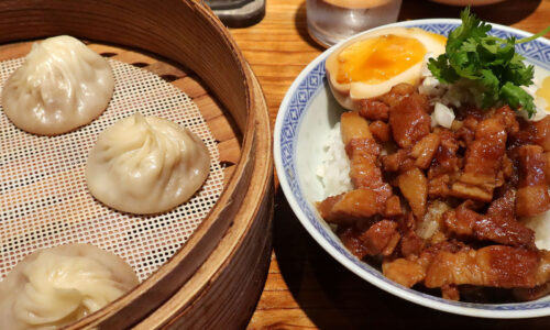 神戸・元町「楽関記」で人気の選べる小籠包ランチ