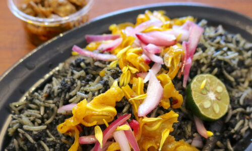 デパートリウボウのカレー万博2日目もビリヤニ! 「CURRY&NOBLE 強い女」+「東新宿 サンラサー」&「豚組」コラボサンド