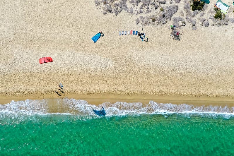 Local Optimization Versus Global Optimization Local Optimization Versus Global Optimization