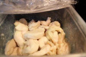 人気のレンジ蒸し鶏。500wで胸肉がしっとりやわらかくなるレシピ 9 人気のレンジ蒸し鶏。500wで胸肉がしっとりやわらかくなるレシピ IMG 4033 人気のレンジ蒸し鶏。500wで胸肉がしっとりやわらかくなるレシピ