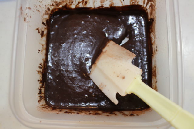 人気のしっとり濃厚ココアブラウニーの簡単レシピ。チョコなしで本格作り方。 8 人気のしっとり濃厚ココアブラウニーの簡単レシピ。チョコなしで本格作り方。 IMG 5983 人気のしっとり濃厚ココアブラウニーの簡単レシピ。チョコなしで本格作り方。