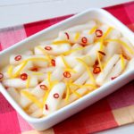 大根の大量消費におすすめレシピ。日持ちするぽりぽり柚子大根の甘酢漬けの簡単作り方。大根1/2本使い切り!