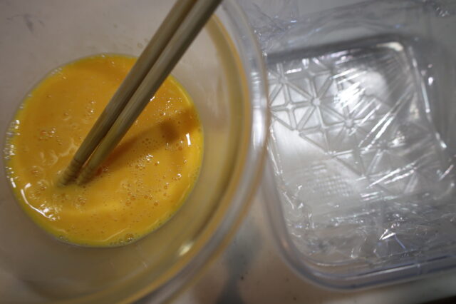 レンジで2分の超簡単レシピ!最高にラクな卵焼きの作り方。 3 レンジで2分の超簡単レシピ!最高にラクな卵焼きの作り方。 IMG 4881 レンジで2分の超簡単レシピ!最高にラクな卵焼きの作り方。