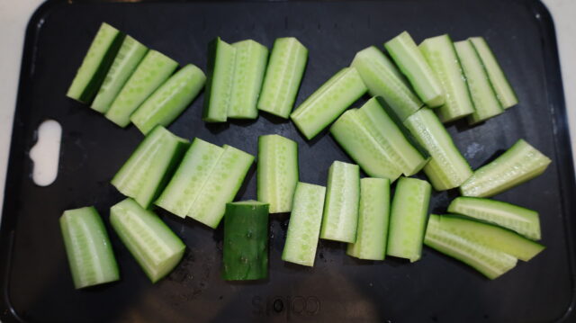 大量消費に!バリバリきゅうりの即席みそ漬けの超簡単作り方。塩もみなし!水切りなしですぐ食べられる! 4 大量消費に!バリバリきゅうりの即席みそ漬けの超簡単作り方。塩もみなし!水切りなしですぐ食べられる! IMG 8103 1 大量消費に!バリバリきゅうりの即席みそ漬けの超簡単作り方。塩もみなし!水切りなしですぐ食べられる!