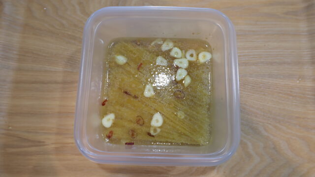 サイゼリヤの再現レシピ!「ペペロンチーノ」のレンジ一発で超簡単な作り方!節約にも最高! 4 サイゼリヤの再現レシピ!「ペペロンチーノ」のレンジ一発で超簡単な作り方!節約にも最高! IMG 9735 サイゼリヤの再現レシピ!「ペペロンチーノ」のレンジ一発で超簡単な作り方!節約にも最高!