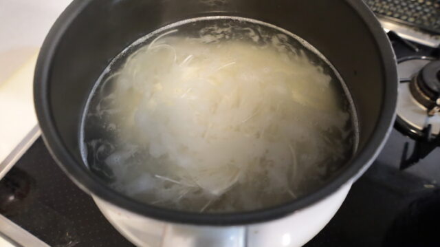 ニラがシャキシャキ!節約レシピ!やみつき絶品そうめんチャンプルーの豚肉で簡単作り方。 4 ニラがシャキシャキ!節約レシピ!やみつき絶品そうめんチャンプルーの豚肉で簡単作り方。 IMG 9825 ニラがシャキシャキ!節約レシピ!やみつき絶品そうめんチャンプルーの豚肉で簡単作り方。