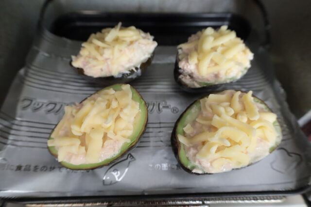 人気のアボカド簡単レシピ。アボカドのツナメルトチーズ焼きの作り方。 5 人気のアボカド簡単レシピ。アボカドのツナメルトチーズ焼きの作り方。 IMG 0752 人気のアボカド簡単レシピ。アボカドのツナメルトチーズ焼きの作り方。