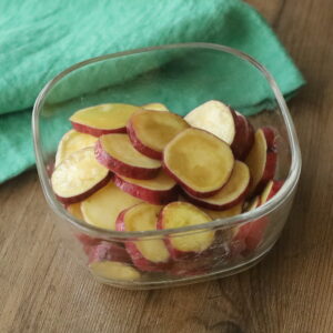 人気のレンジで作り置きおかず。さつまいものうま味しおバターが簡単すぎて夕飯の殿堂入り間違いなし!