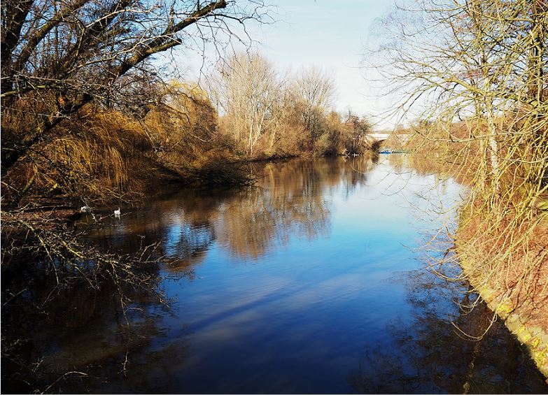 Hamburg - Eppendorfer Mühlenteich - Blick von Süd nach Nord