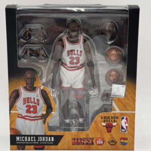 MAFEX Michael Jordan