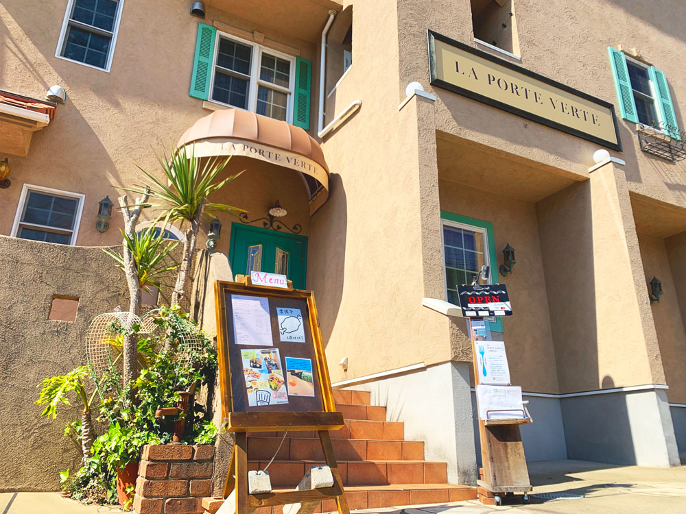 柏市フレンチ 外観看板デザイン