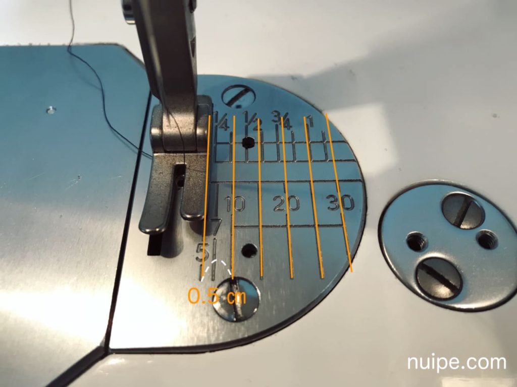 ミシンでまっすぐ縫うコツ