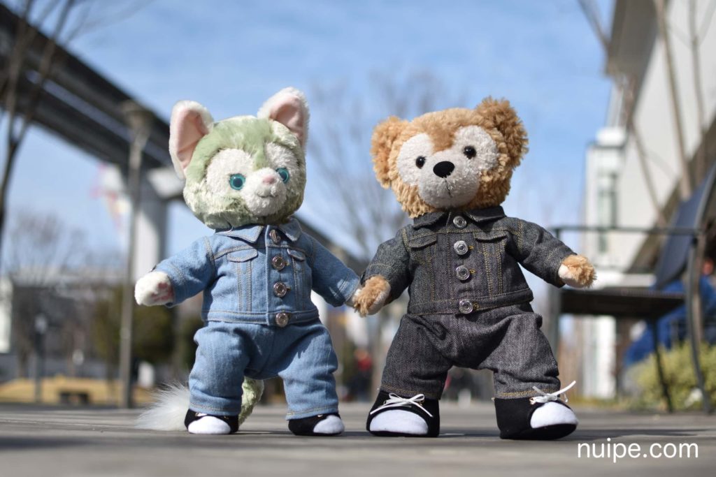 ダッフィーとジェラトーニのデニムジャケット