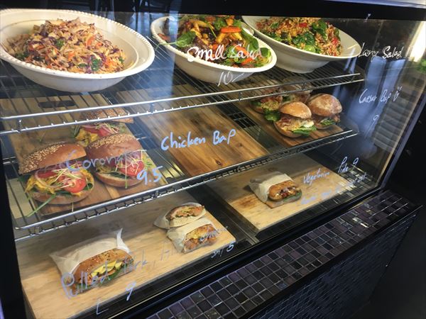 口コミサイトのカフェの情報は微妙