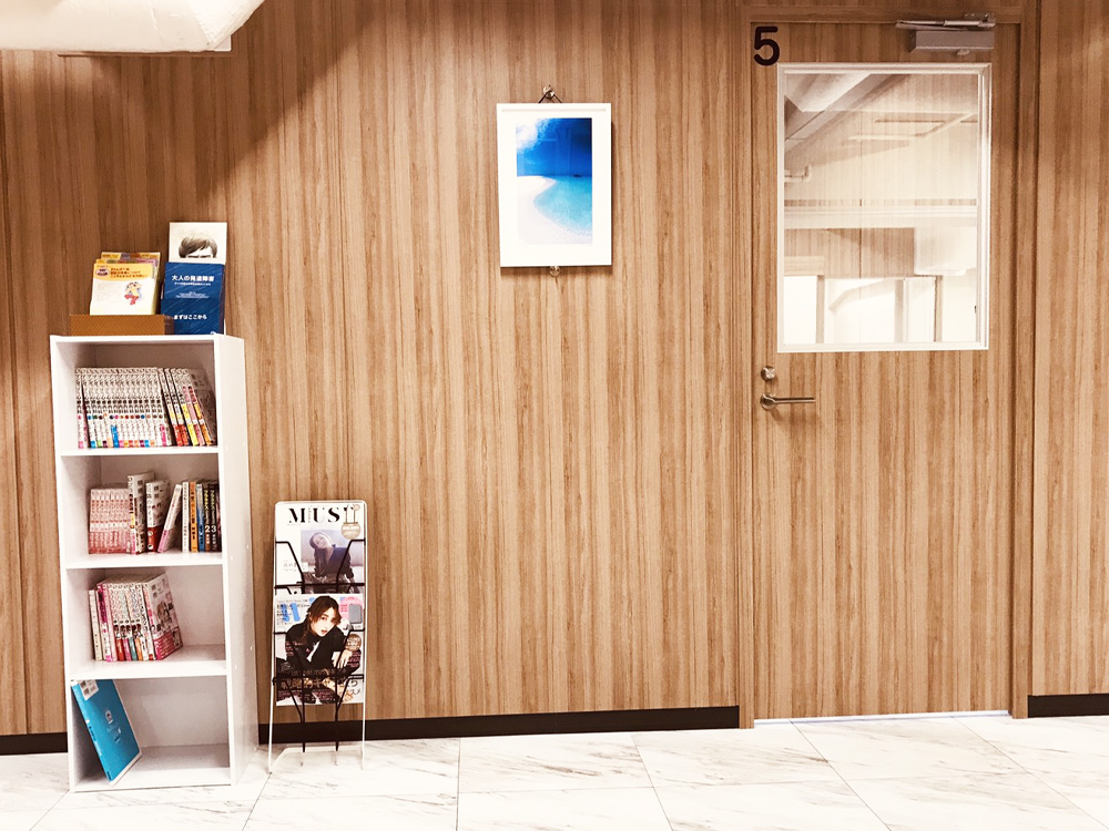 ゆうメンタルクリニック大宮院待合室