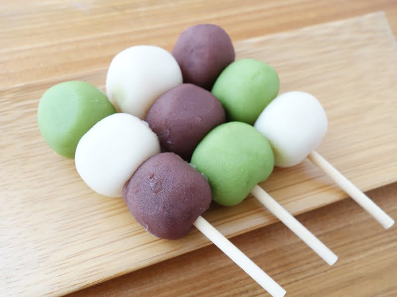 打吹公園だんご アップ