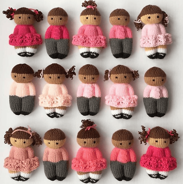 prettypinkizzydolls_medium2