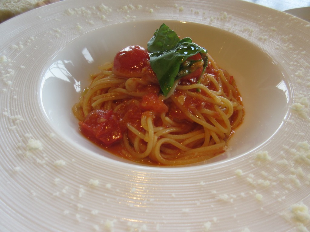 プチトマト入りポモドーロ