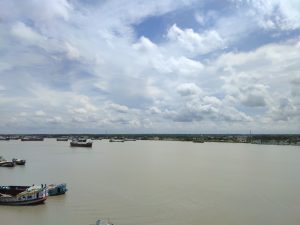 Sky, River & Water vessels view from a high bridge
