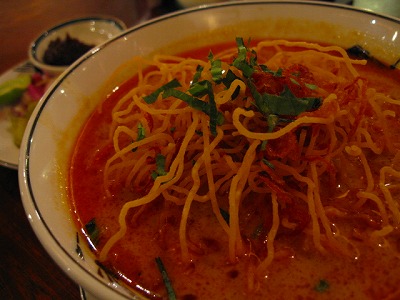 バンコクで食べる ~ You&Mee ~_b0010946_20532211.jpg