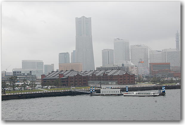 小雨降る 横浜_d0014690_23392240.jpg