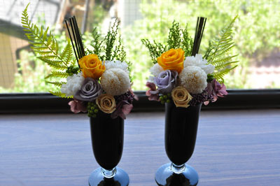 プリザーブドフラワーの仏花が大変人気です_e0121359_12245467.jpg