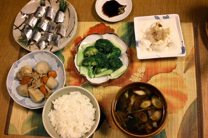 さんまのお刺身 ~11月の献立から~_e0224048_0394486.jpg