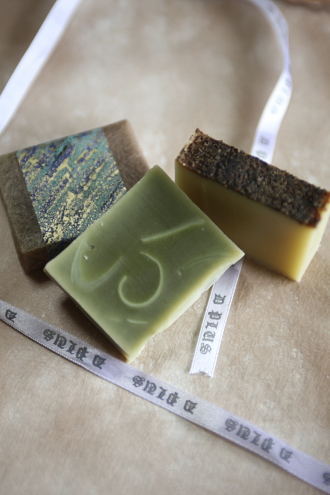 ローズマリーの石けん_f0021321_16361240.jpg