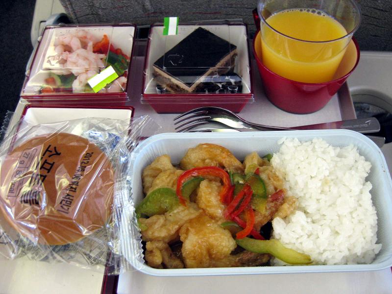 アシアナ航空って素敵☆エコノミー機内食_f0234427_18314383.jpg