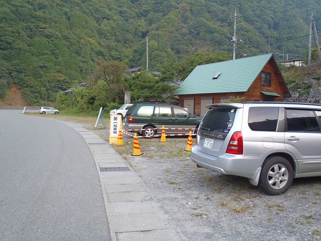 白峰南陵 地味だけど超キツイ笹山ダイレクト尾根!_c0147398_19314524.jpg