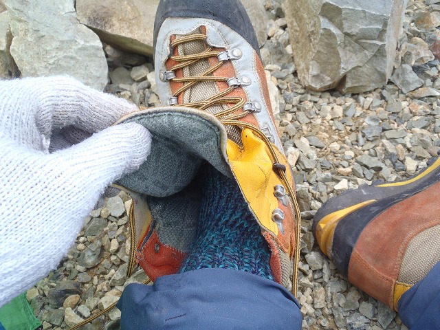 白峰南陵 地味だけど超キツイ笹山ダイレクト尾根!_c0147398_1952716.jpg