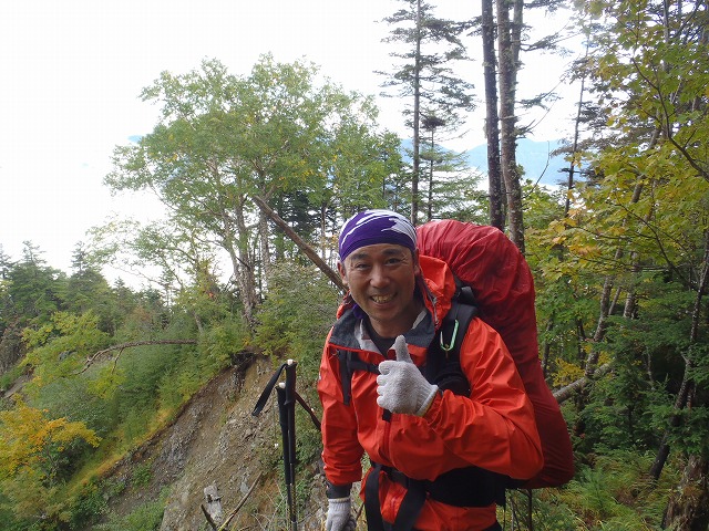 白峰南陵 地味だけど超キツイ笹山ダイレクト尾根!_c0147398_2031082.jpg