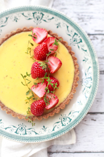 さくさく、ジューシー: 季節の果物のタルト (3) 春編_d0008146_00461444.jpg