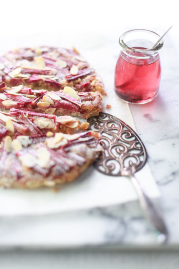 さくさく、ジューシー: 季節の果物のタルト (3) 春編_d0008146_01092352.jpg