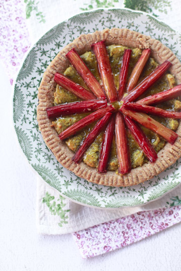 さくさく、ジューシー: 季節の果物のタルト (3) 春編_d0008146_01200894.jpg